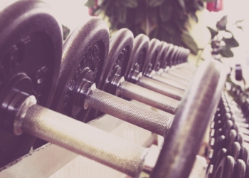 Ten esto en cuenta cuando entrenes fuerza