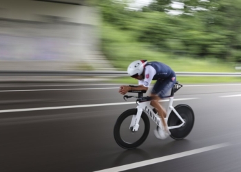 Jan Frodeno out en Roth