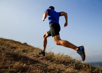 Mete cuestas en tu carrera a pie y volarás en el llano
