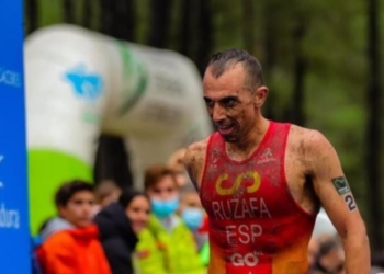 Rubén Ruzafa gana el Campeonato de Europa de Triatlón Cross