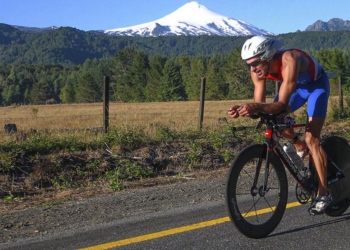 Antonio Benito gana el Ironman 70.3 de Pucon