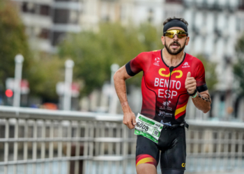 Antonio Benito gana en el 70.3 Swansea