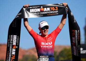Taylor Knibb conquista de nuevo el Mundial Ironman 70.3