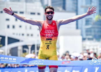 La alegría de Alberto González: «Llevaba 5 años sin ganar una carrera».