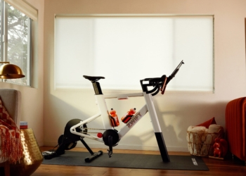 Zwift  reinventa la bicicleta inteligente indoor