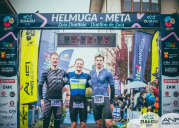 Jonathan Wayafee y Emilie Morier triunfan en una edición histórica del Duatlón de Zuia