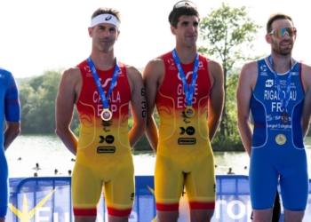 España brilla en el Triatlón Paralímpico Europeo con cinco medallas en Besançon