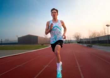 Hayden Wilde comparte pista en Font-Romeu con medallistas olímpicos de maratón