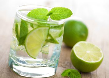 Cómo hacer bebidas electrolíticas naturales en casa: 3 recetas fáciles