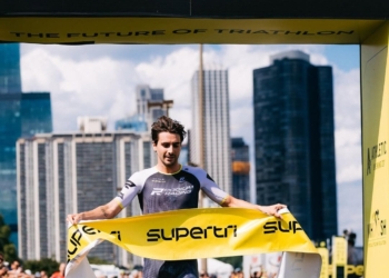 Doble victoria de Podium Racing en Supertri Chicago 2025: Alberto González y Jeanne Lehair se imponen