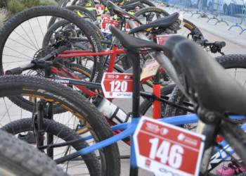 Fomentar el deporte en la infancia: una visión integral del triatlón infantil