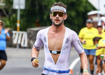 ¿Qué le pasó a Sam Laidlow en la natación?