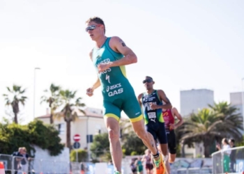 Hauser se corona en casa: campeón mundial WTCS 2025 en Wollongong
