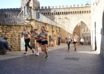 Una carrera con alma: vuelve La Conquista de la Almendra al corazón medieval de Vitoria