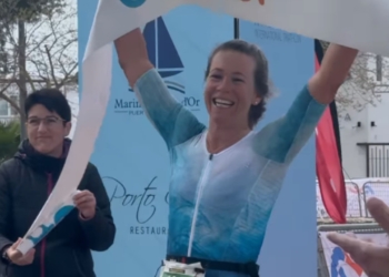 Julen Díez y Claudia Striekwold se imponen en el Totaltri Mallorca