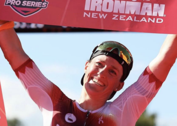 Trevor Foley sorprende en  IRONMAN Nueva Zelanda y Kat Matthews arrasa con récord del circuito