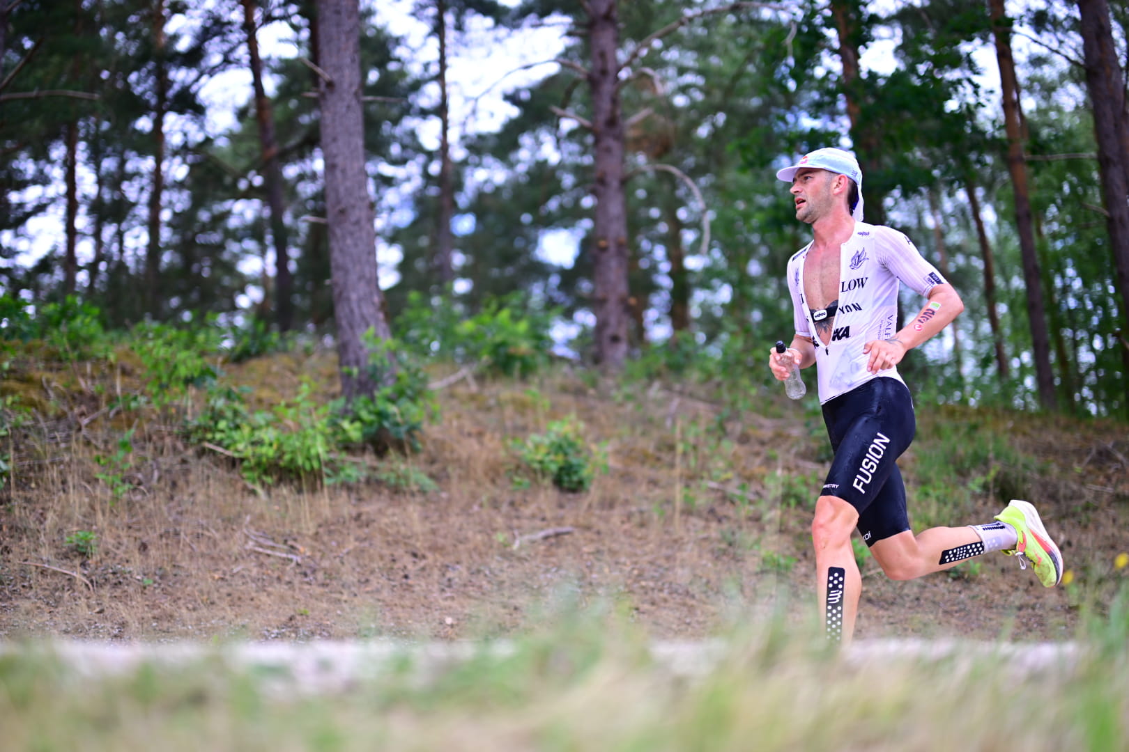Sam Laidlow durante la carrera a pie de Challenge Roth 2026