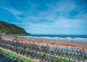 Zarautz 2027 abre su particular lotería: 650 dorsales para volver a la Meca del triatlón